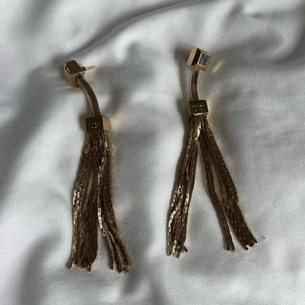 Vintage D2 earrings